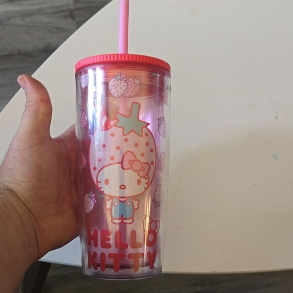 Hello kitty hot topic cup - Picture 2 of 2